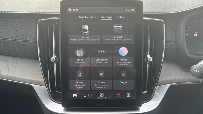 Volvo XC90 2.0 T8 PHEV Ultra Dark 5dr AWD Geartronic Estate